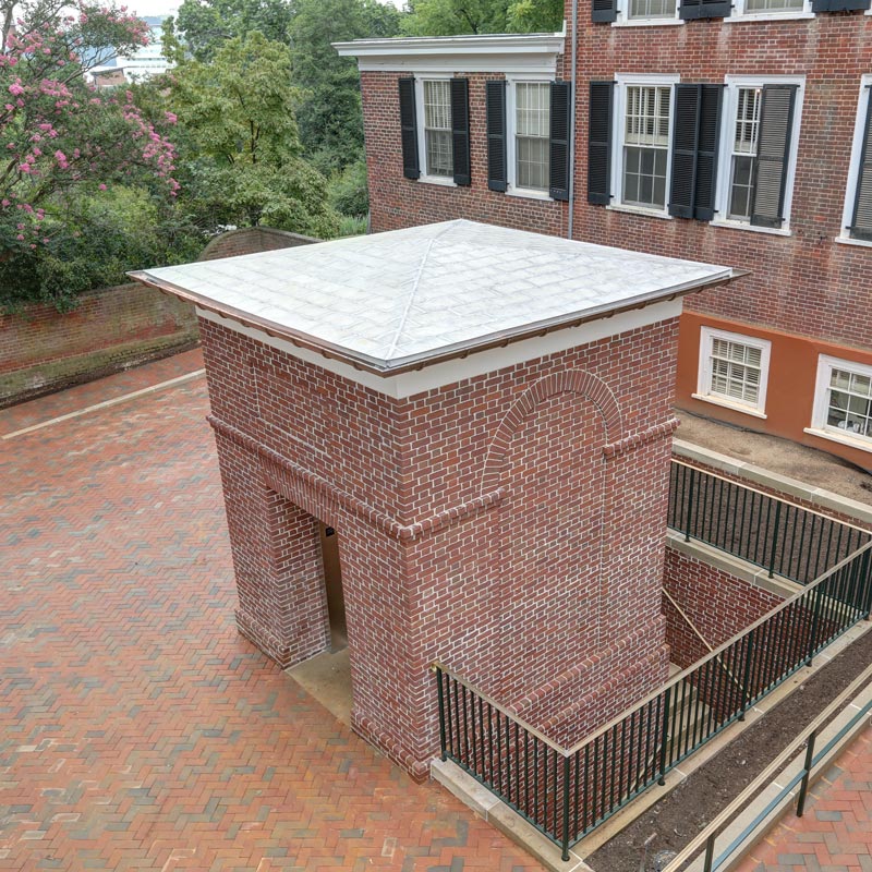 Service elevator