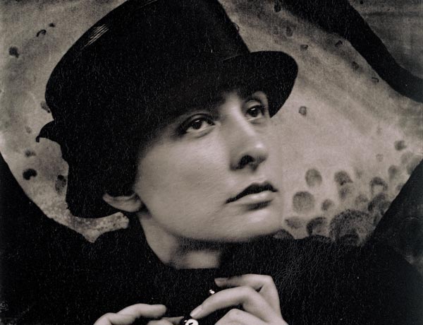 Deciphering Our Lady of the Lily