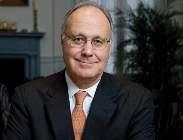 Casteen Announces Retirement