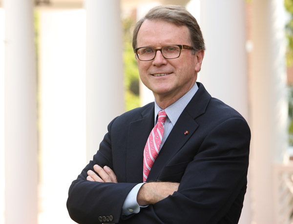 Darden Dean to Step Down