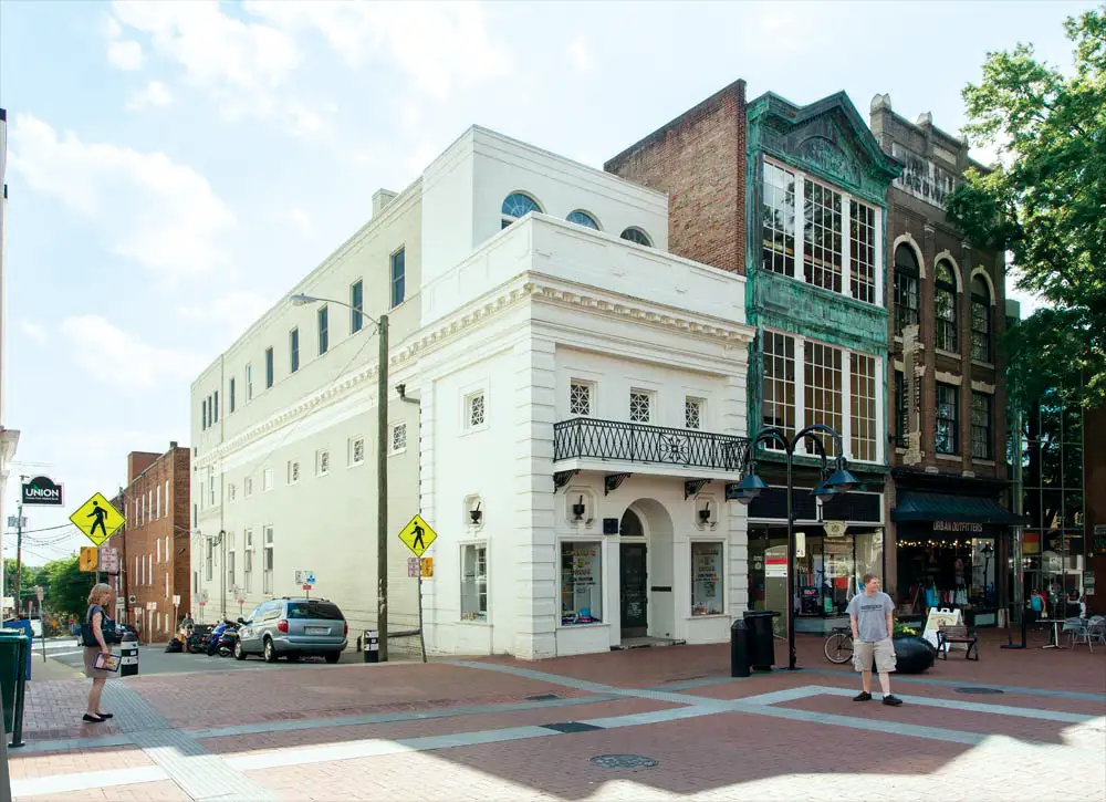 Modern-day (2013) photo of Timberlake's Drug Store