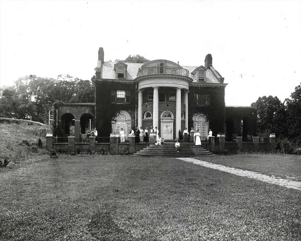 Sigma Phi, c. 1911