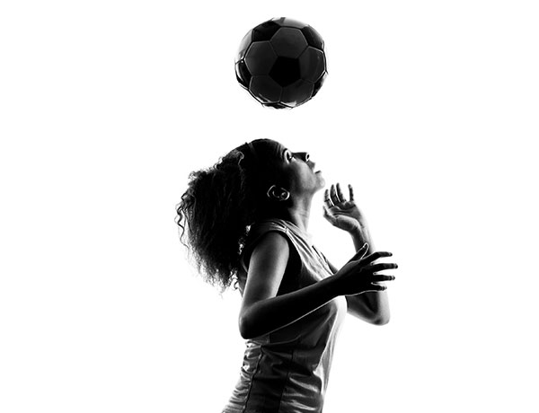 Review: Female athletes have higher rates of concussion than male athletes do