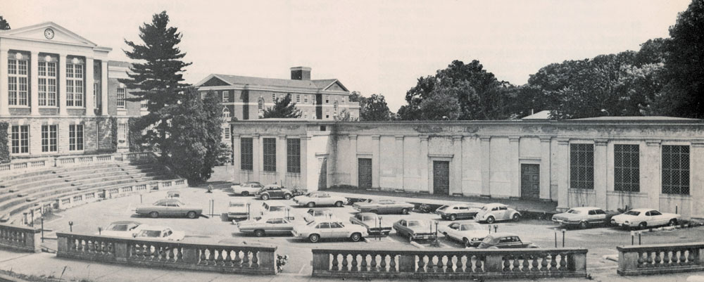 McIntire Amphitheatre with cars parked in it