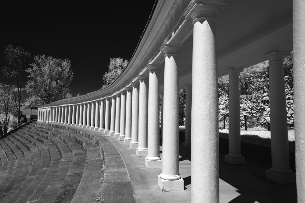 Infrared photo of the colonnade above Lambeth Field