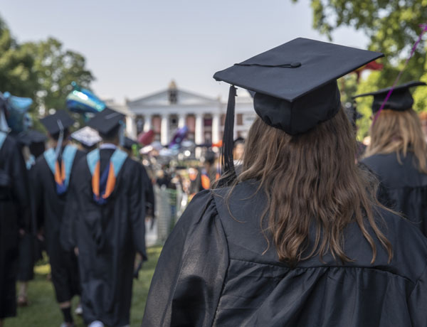 Classes of 2020, 2021 to walk the Lawn in May