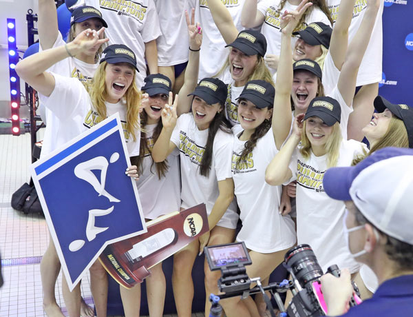 ’Hoonami: UVA women swim to second consecutive national title