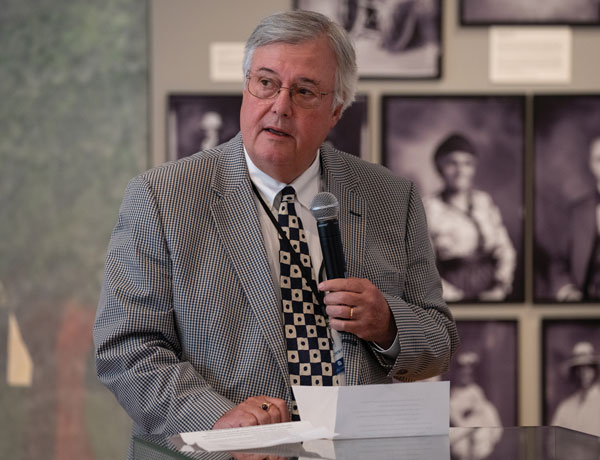 University librarian closes chapter